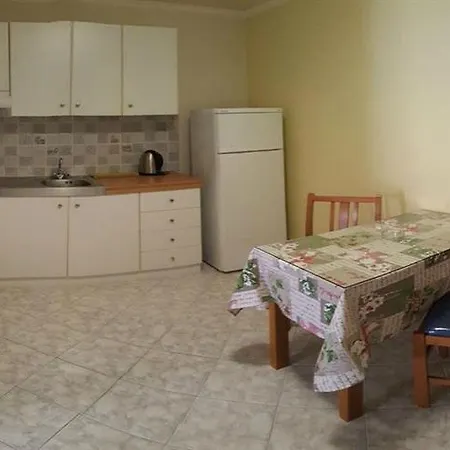 Epi Hotell Lourdata (Kefalonia)