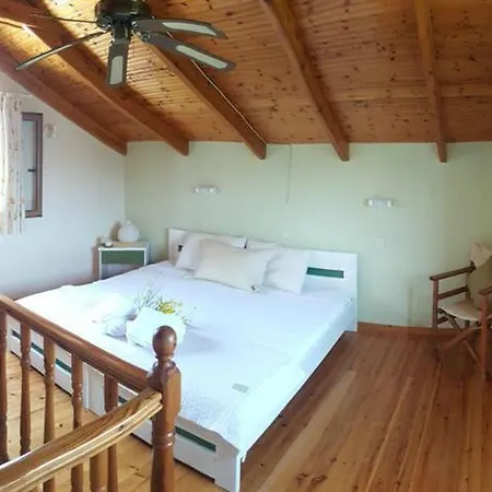 Hotell Epi Lourdata (Kefalonia)